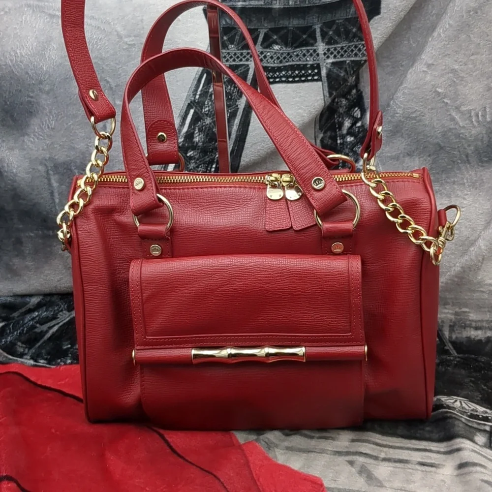 Elaine Turner leather satchel